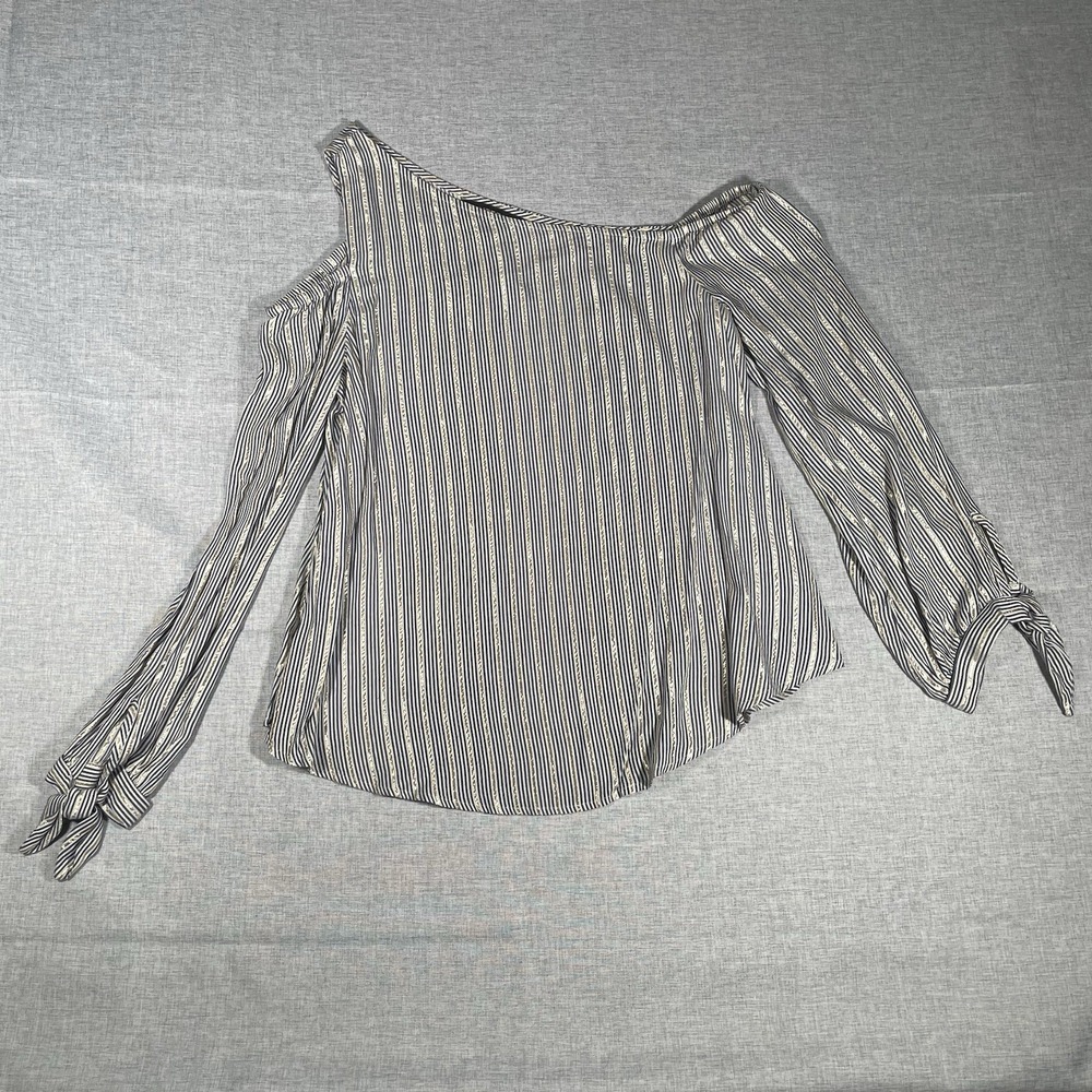 Express Blouse Women's XS Blue Striped Round Neck Long Sleeve Casual Pullover